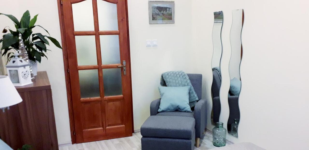 Diana Apartmanhaz Keszthely Exterior photo